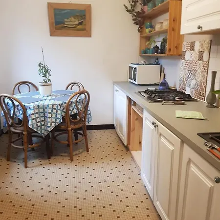Charmante Maison De Ville *